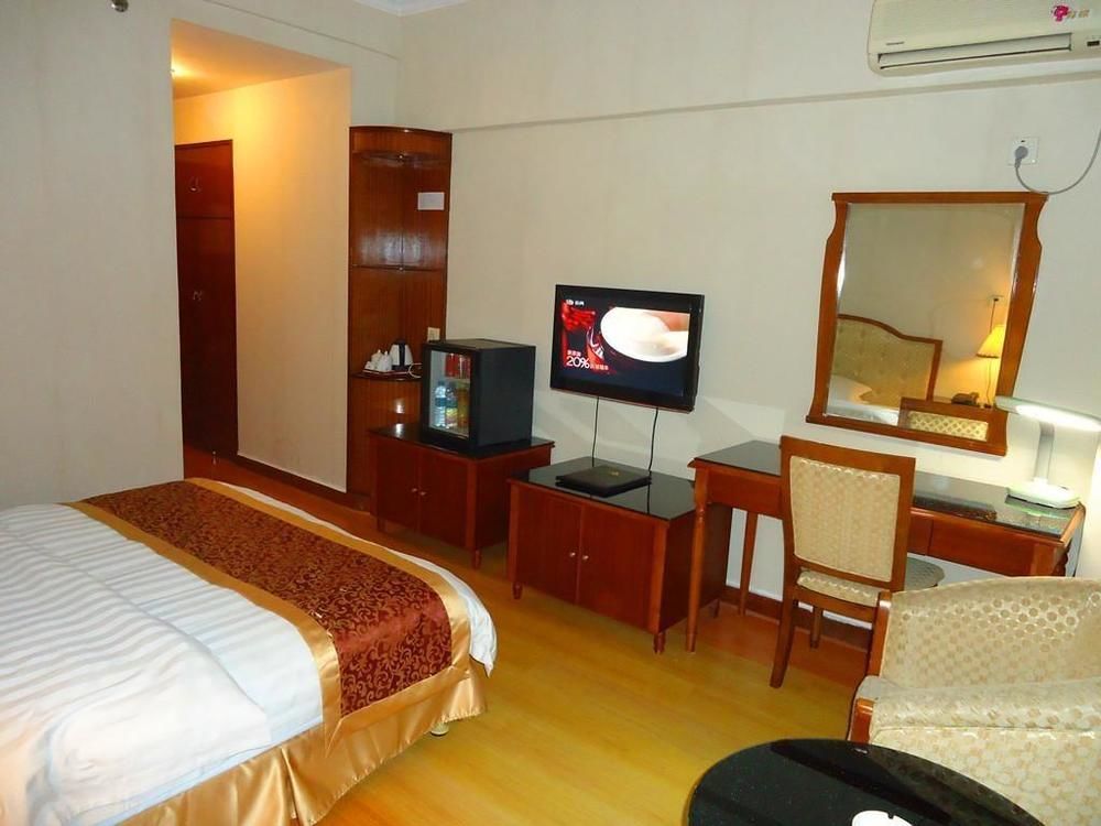Half-Moon Hotel Shenzhen Exteriör bild